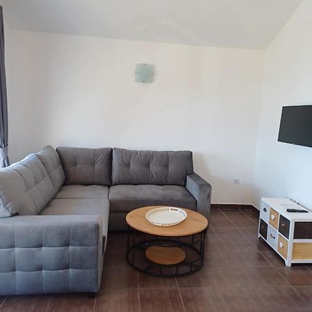Villa Mona Apartments Ražanj Екстериор снимка