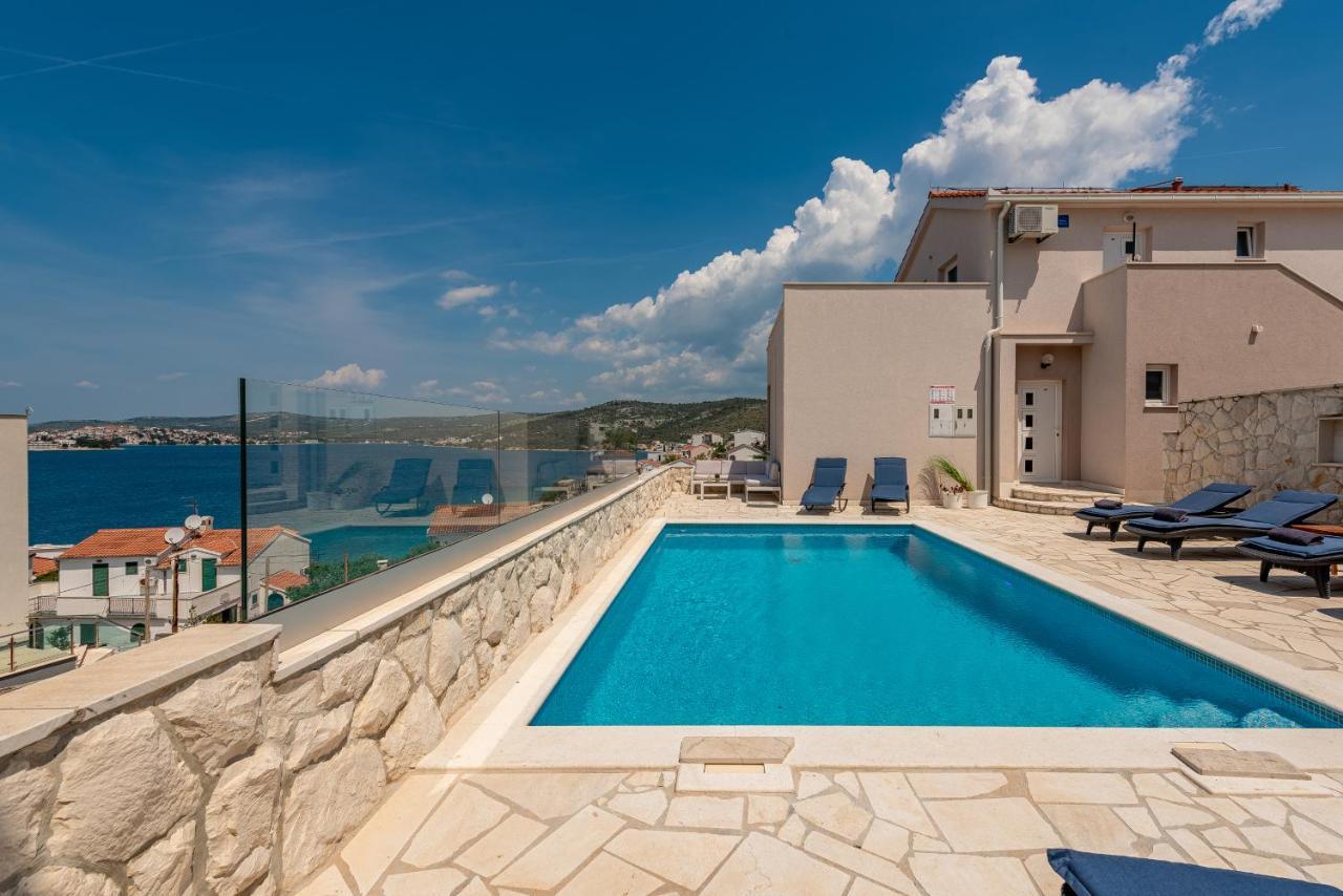 Villa Mona Apartments Ražanj Екстериор снимка