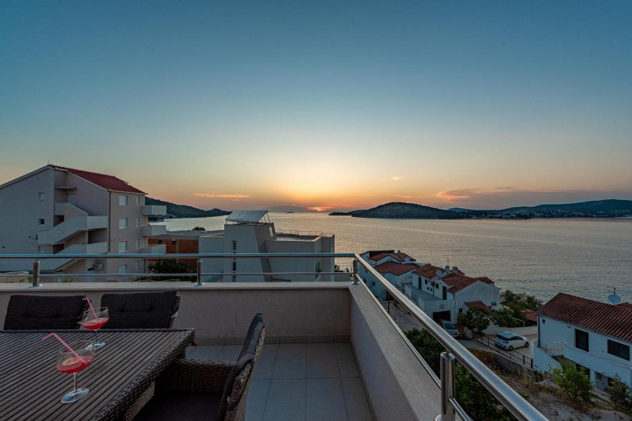 Villa Mona Apartments Ražanj Екстериор снимка
