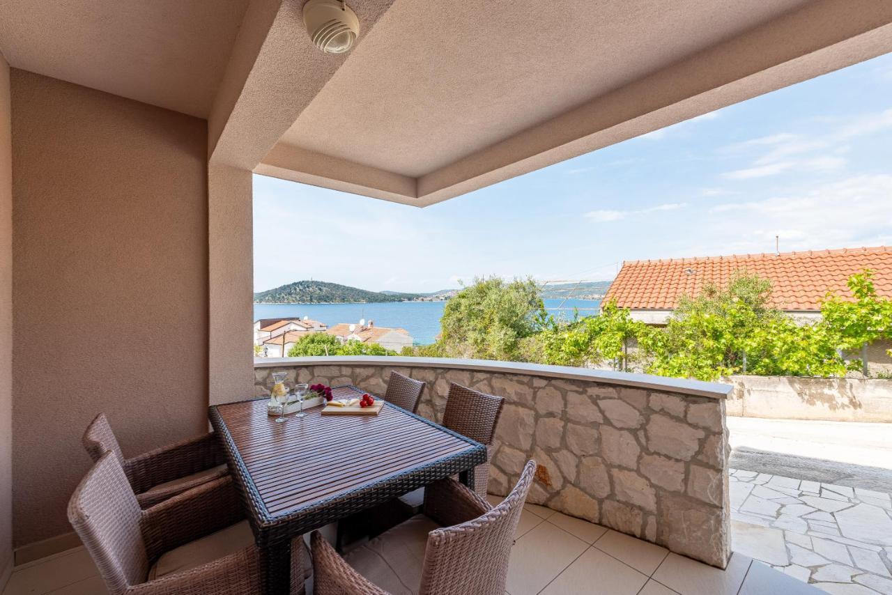 Villa Mona Apartments Ražanj Екстериор снимка