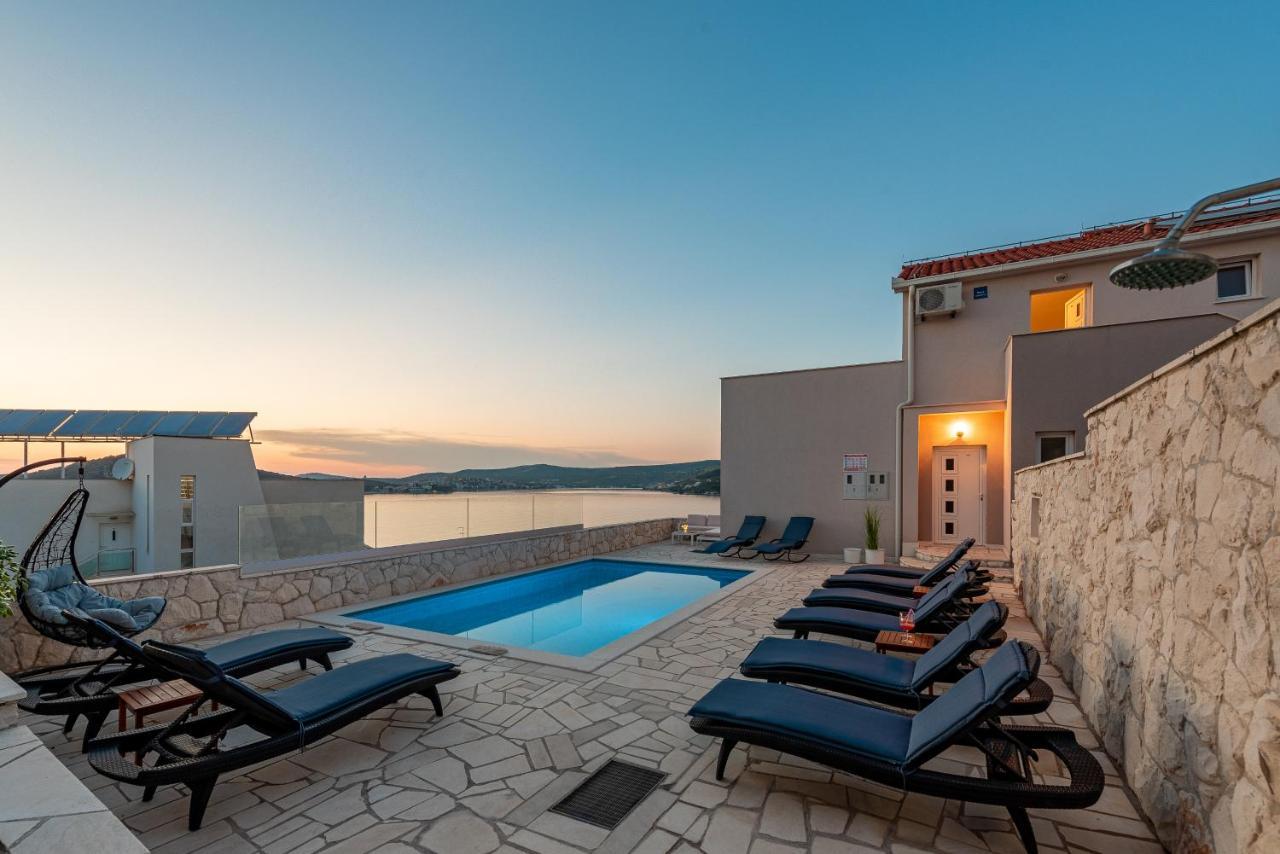 Villa Mona Apartments Ražanj Екстериор снимка