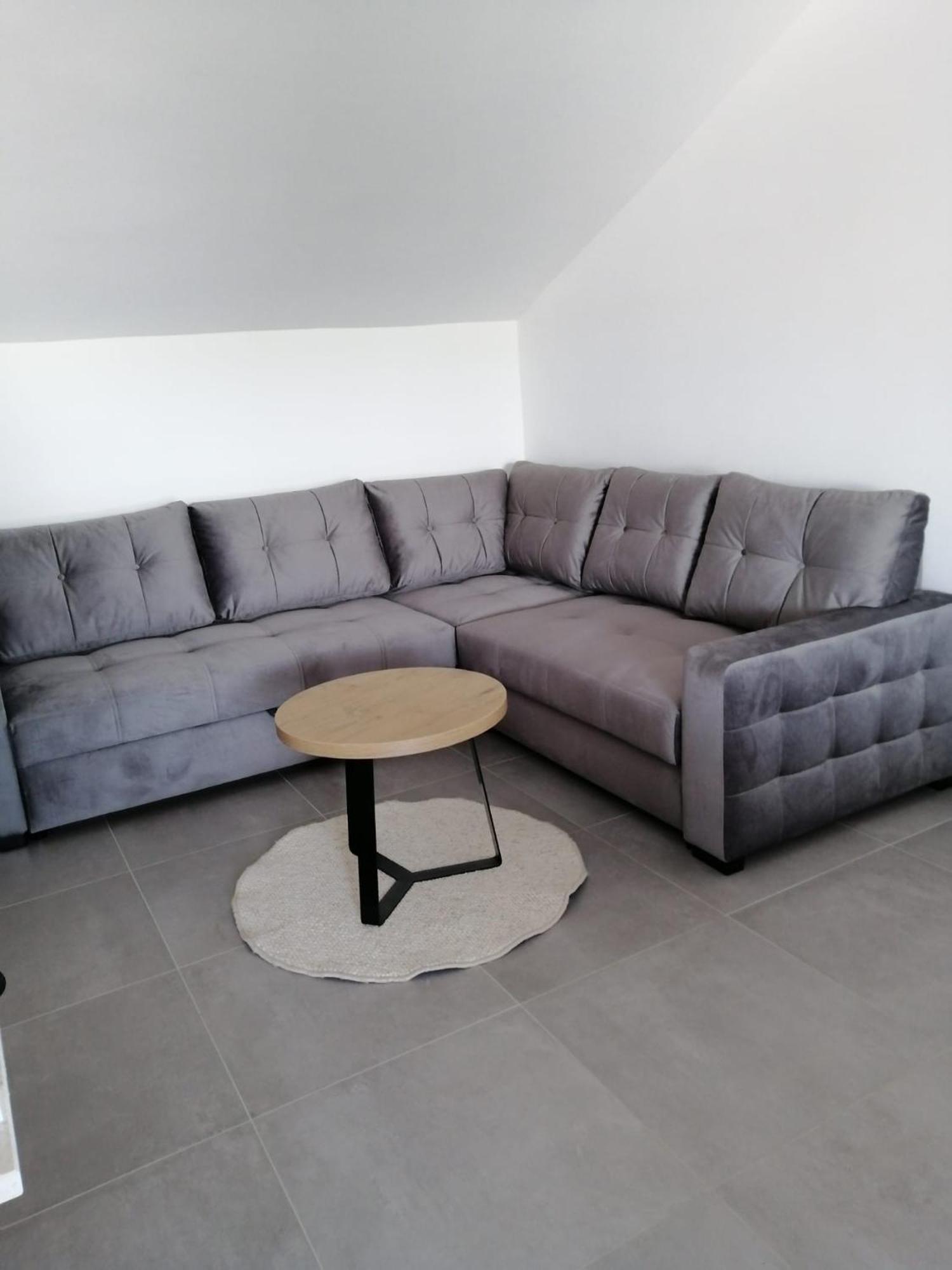 Villa Mona Apartments Ražanj Екстериор снимка