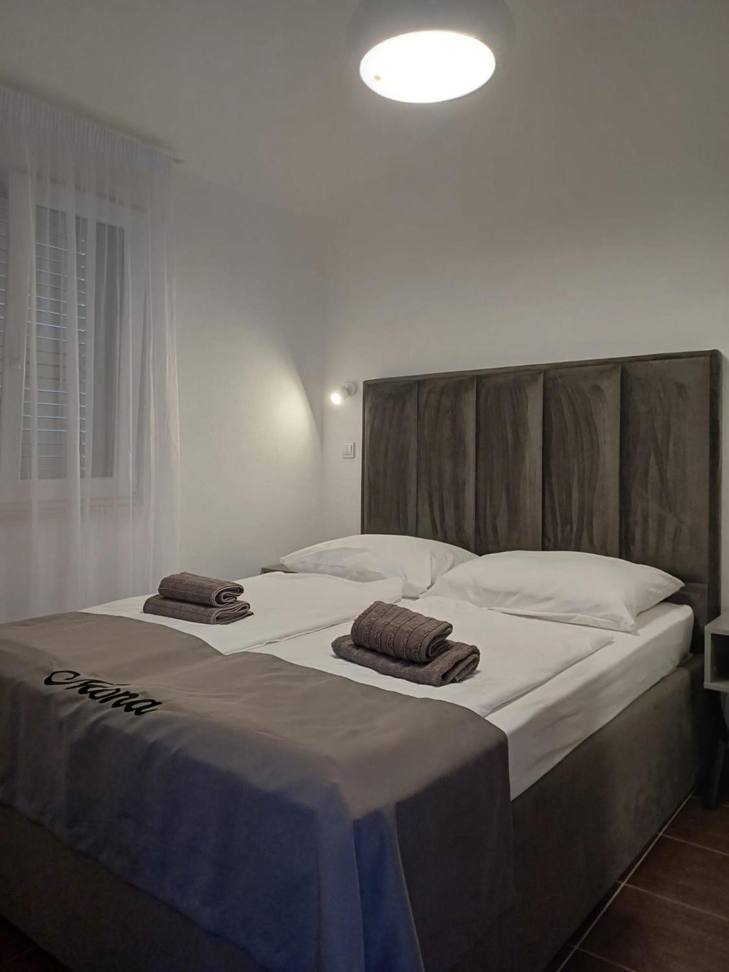 Villa Mona Apartments Ražanj Екстериор снимка